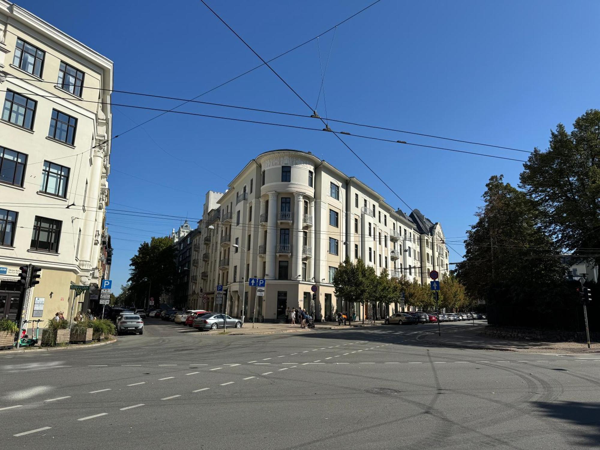 Elizabetes Street Boutique