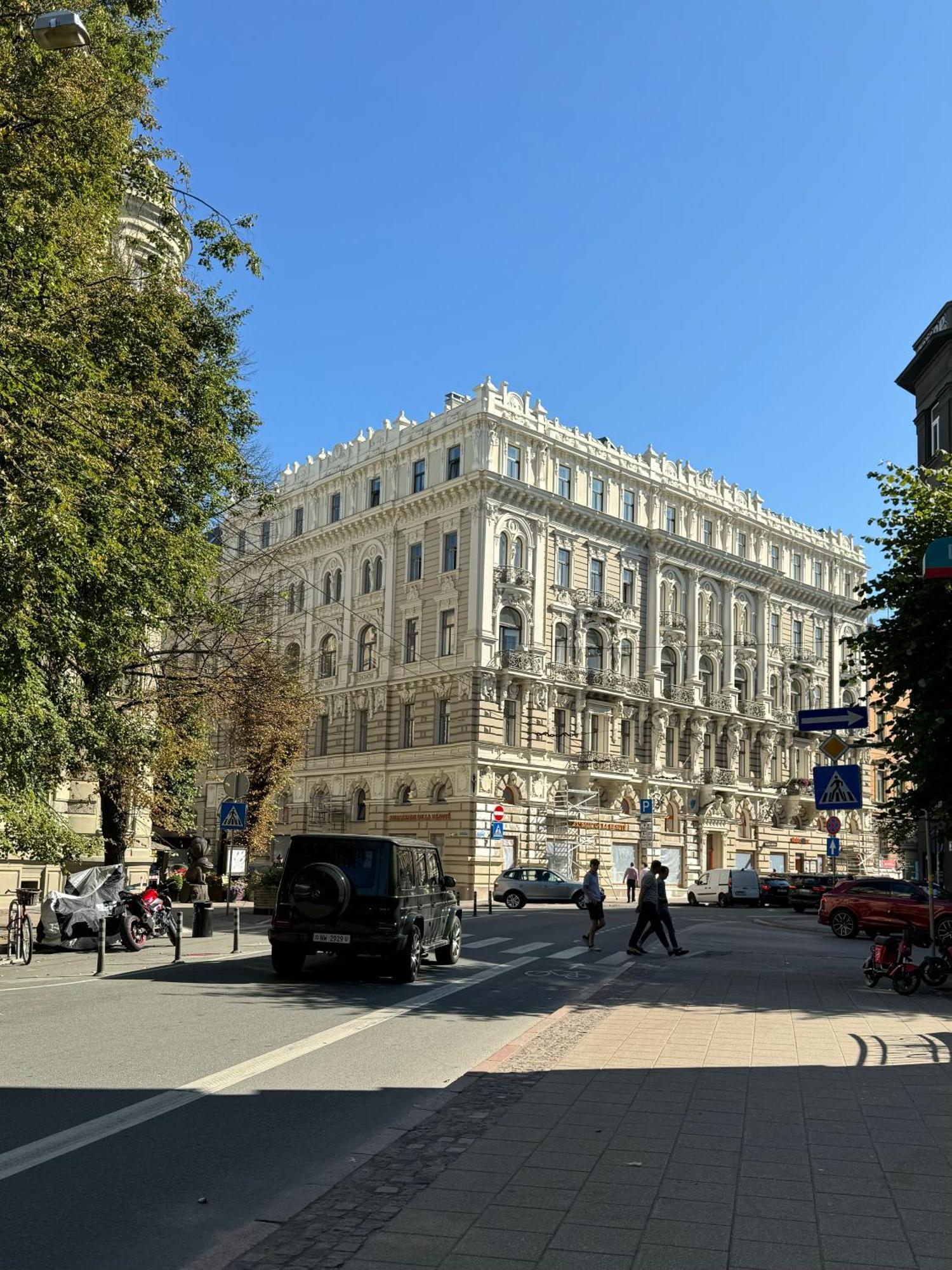 Elizabetes Street Boutique * Riga